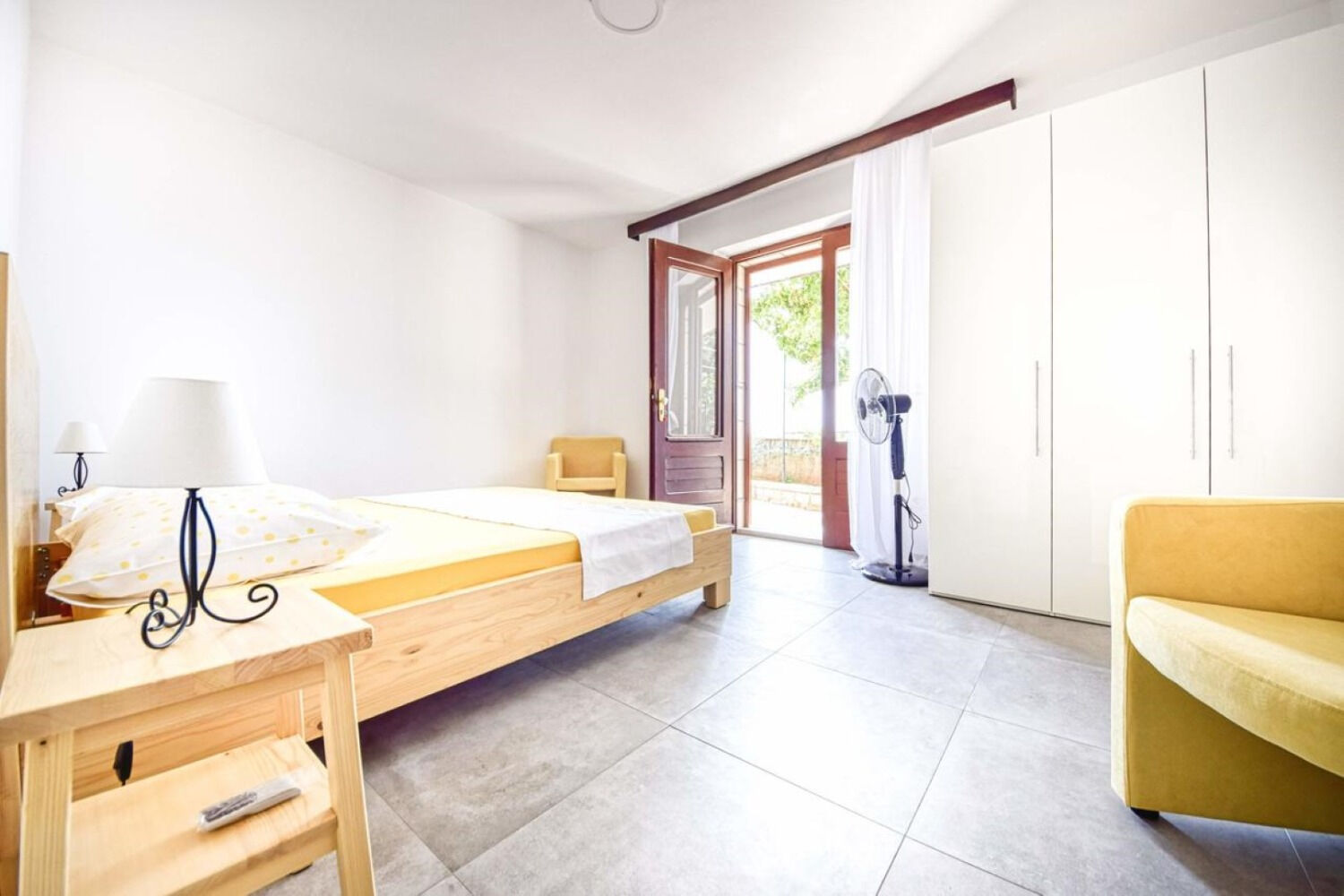 Room Ref 105241-A2