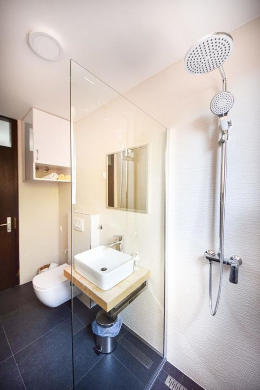 Room Ref 105241-A2