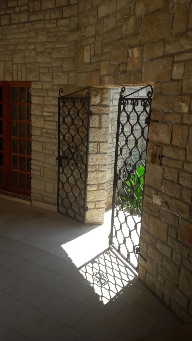 Room Ref 105241-A2