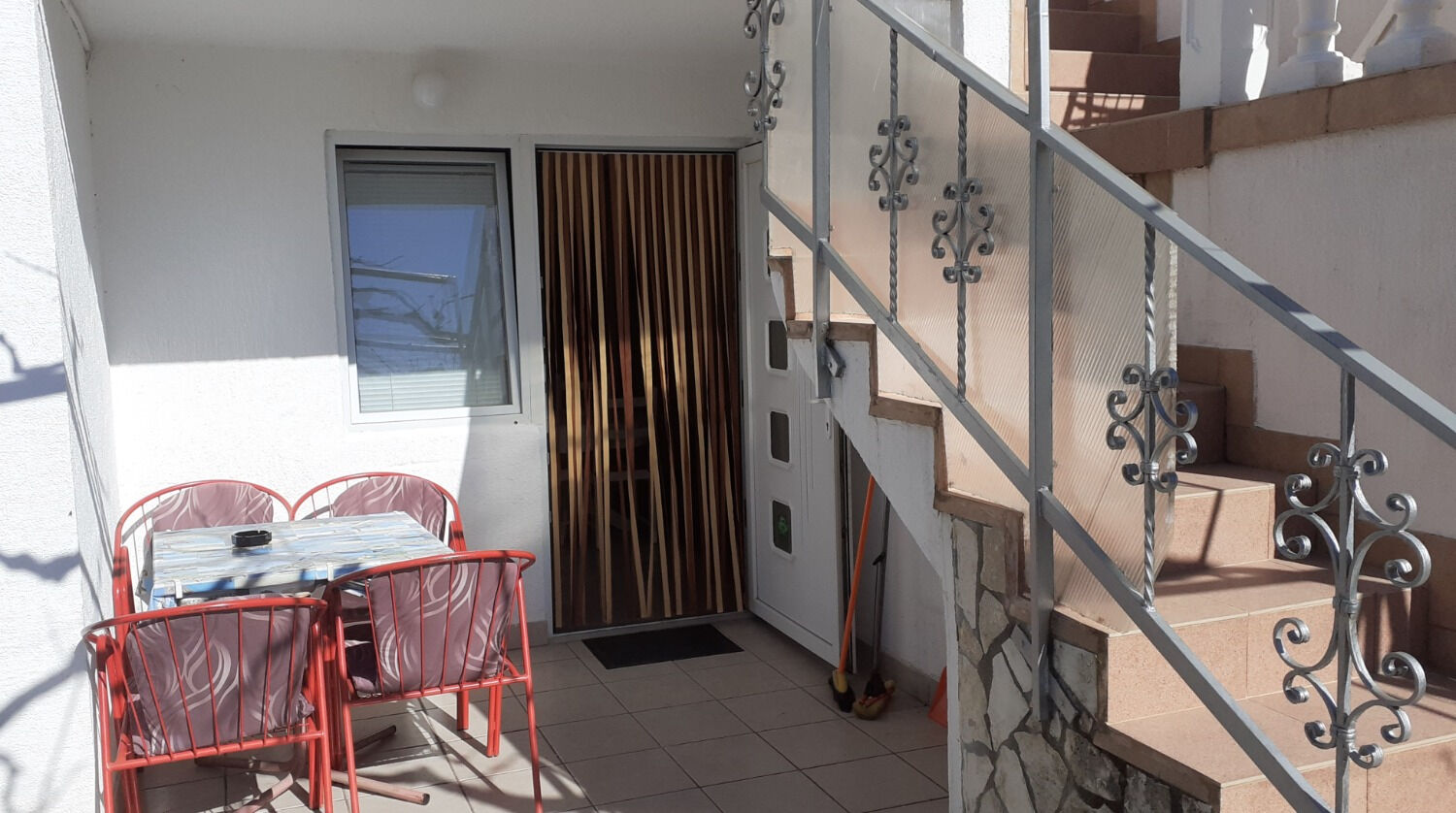 Apartments Din 10535-A2