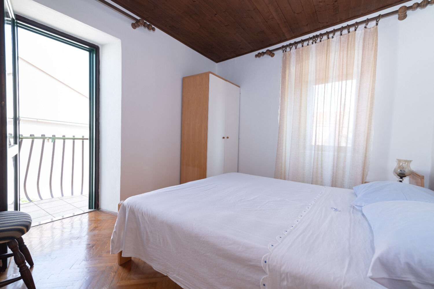 Apartments Din 10535-A2