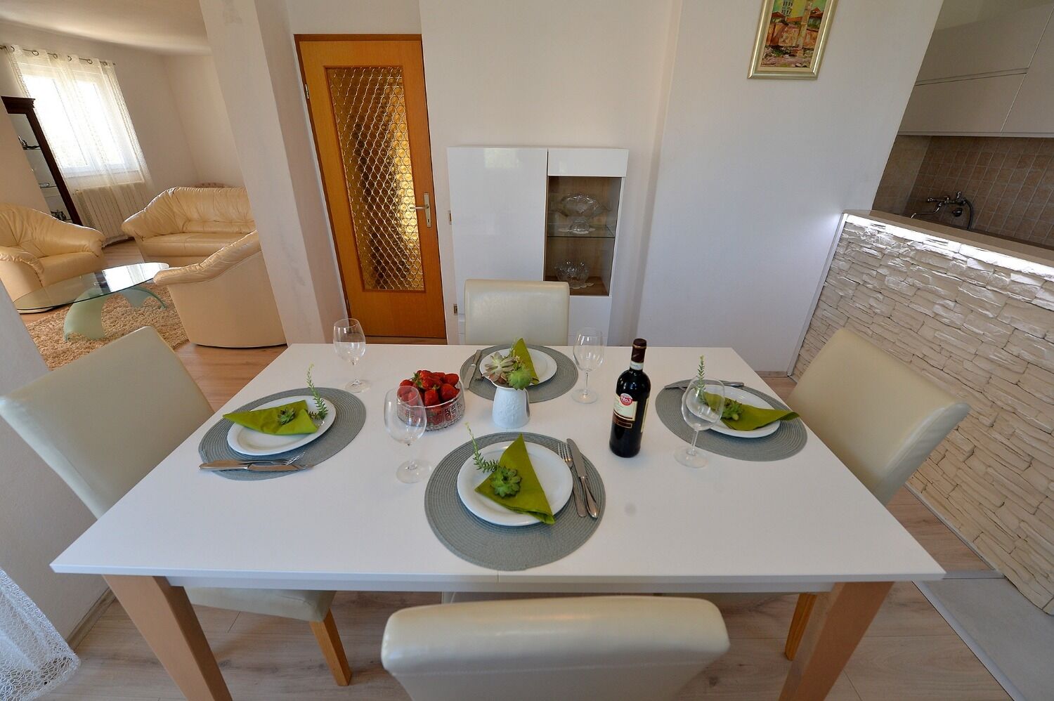 Apartments Olive Garden 10536-A1