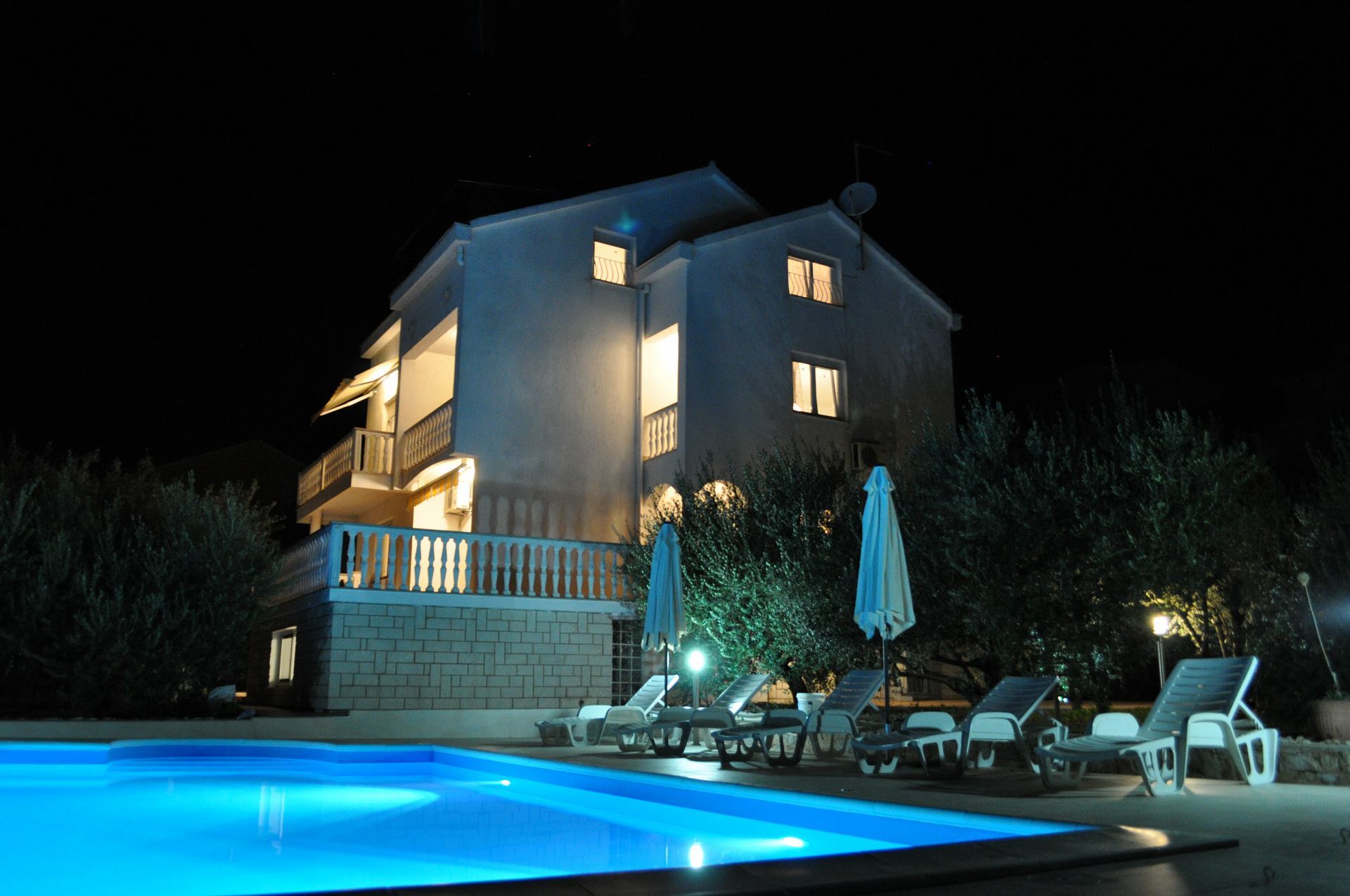 Apartments Olive Garden 10536-A2