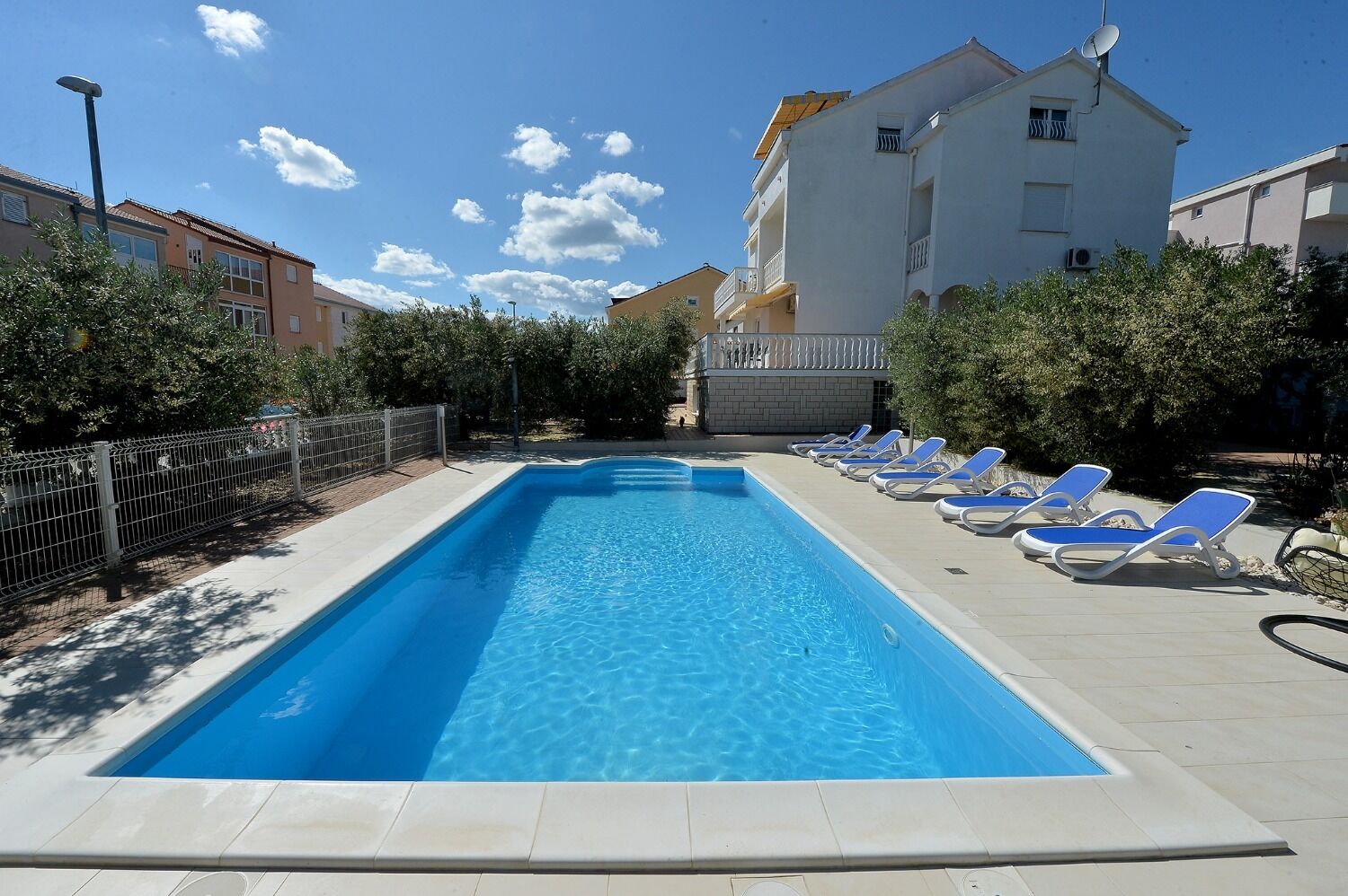 Apartments Olive Garden 10536-A2