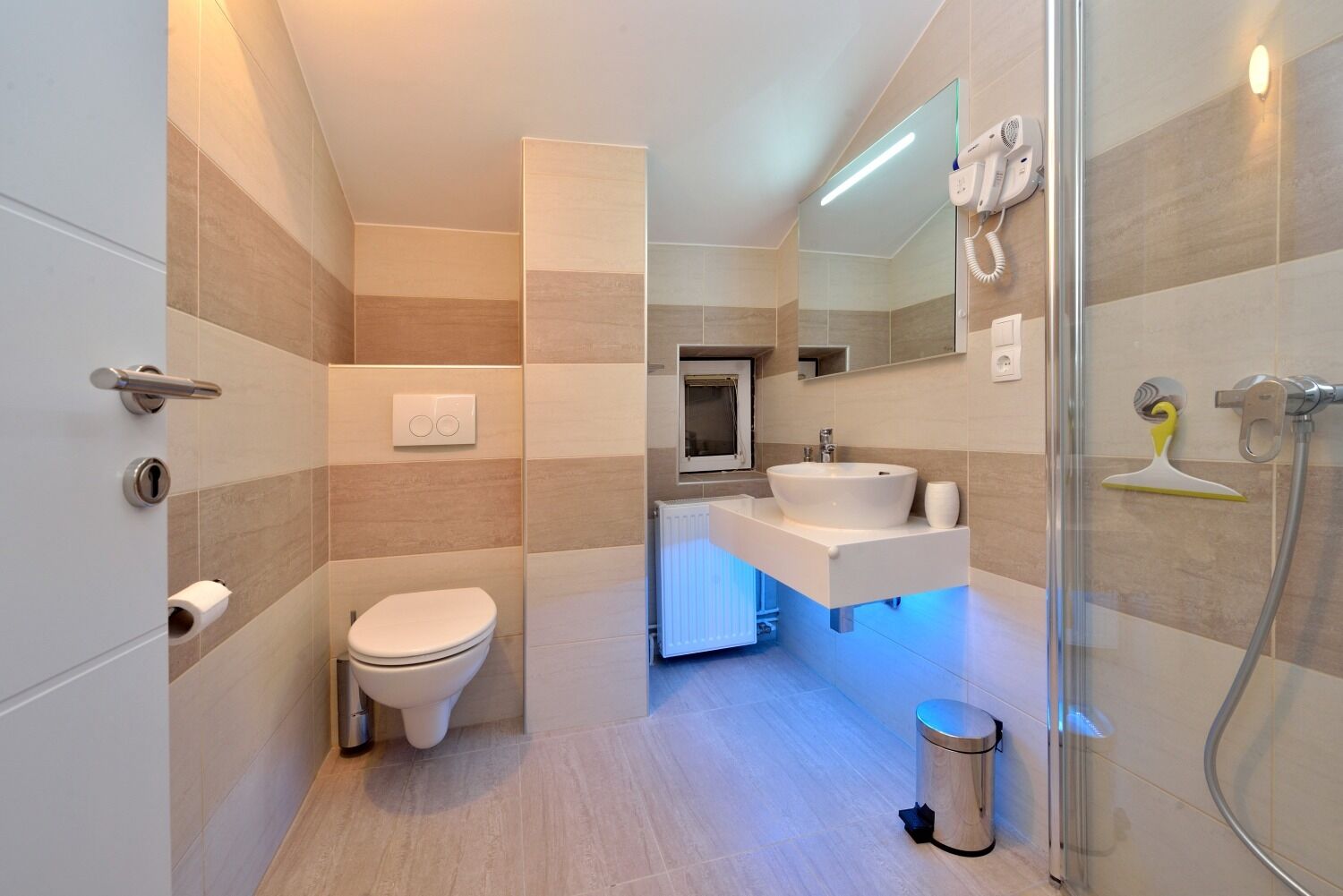 Apartments Tomo 105341-A1