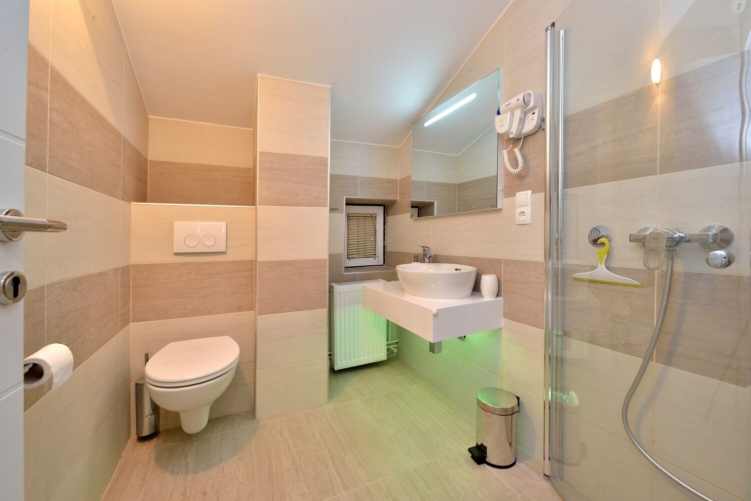 Apartments Tomo 105341-A1