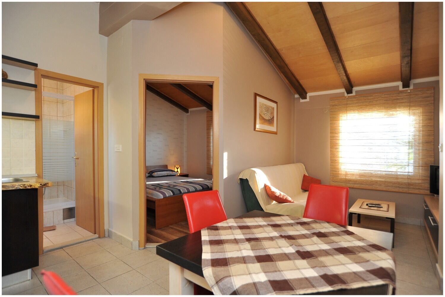 Apartments Tomo 105341-A4