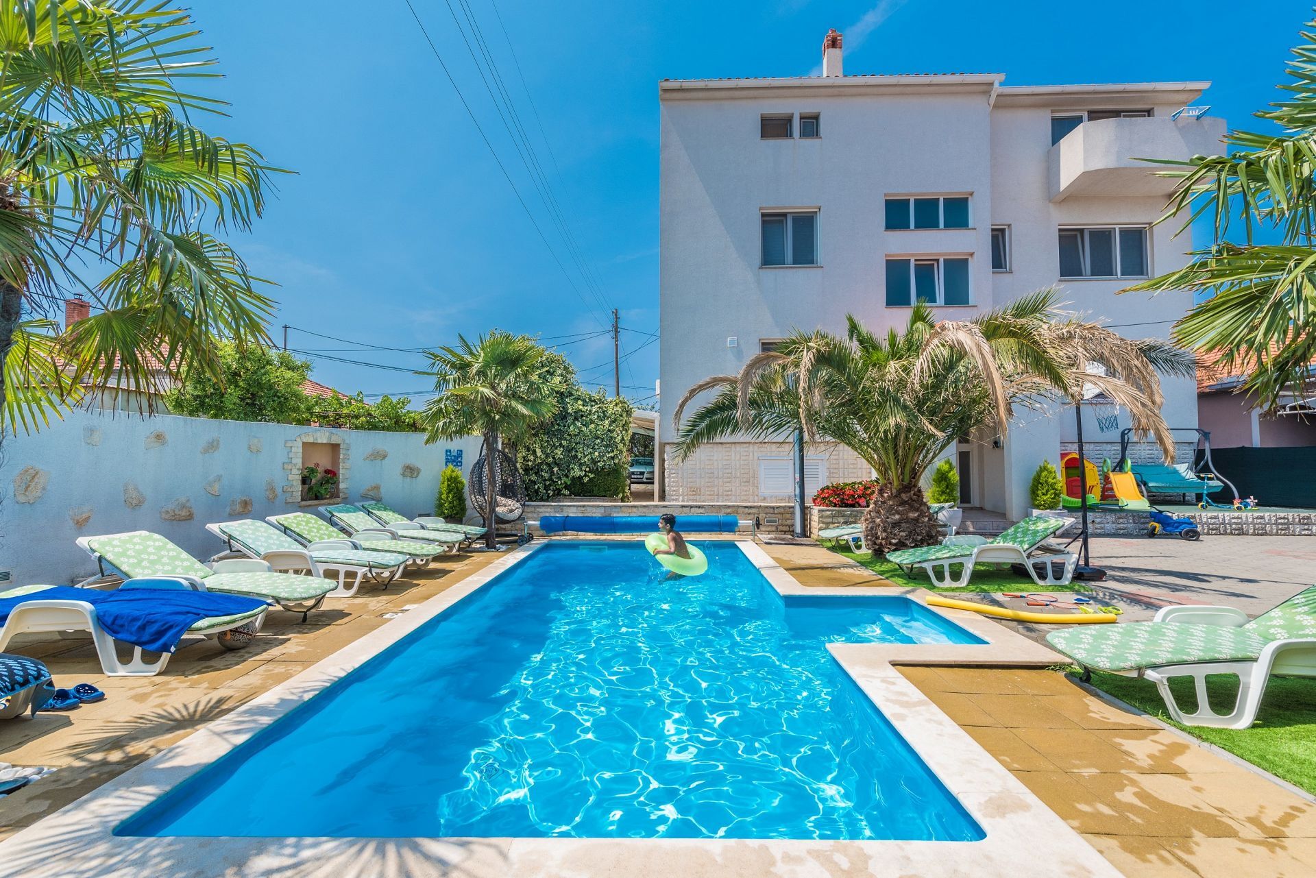 Apartments Tomo 105341-A3
