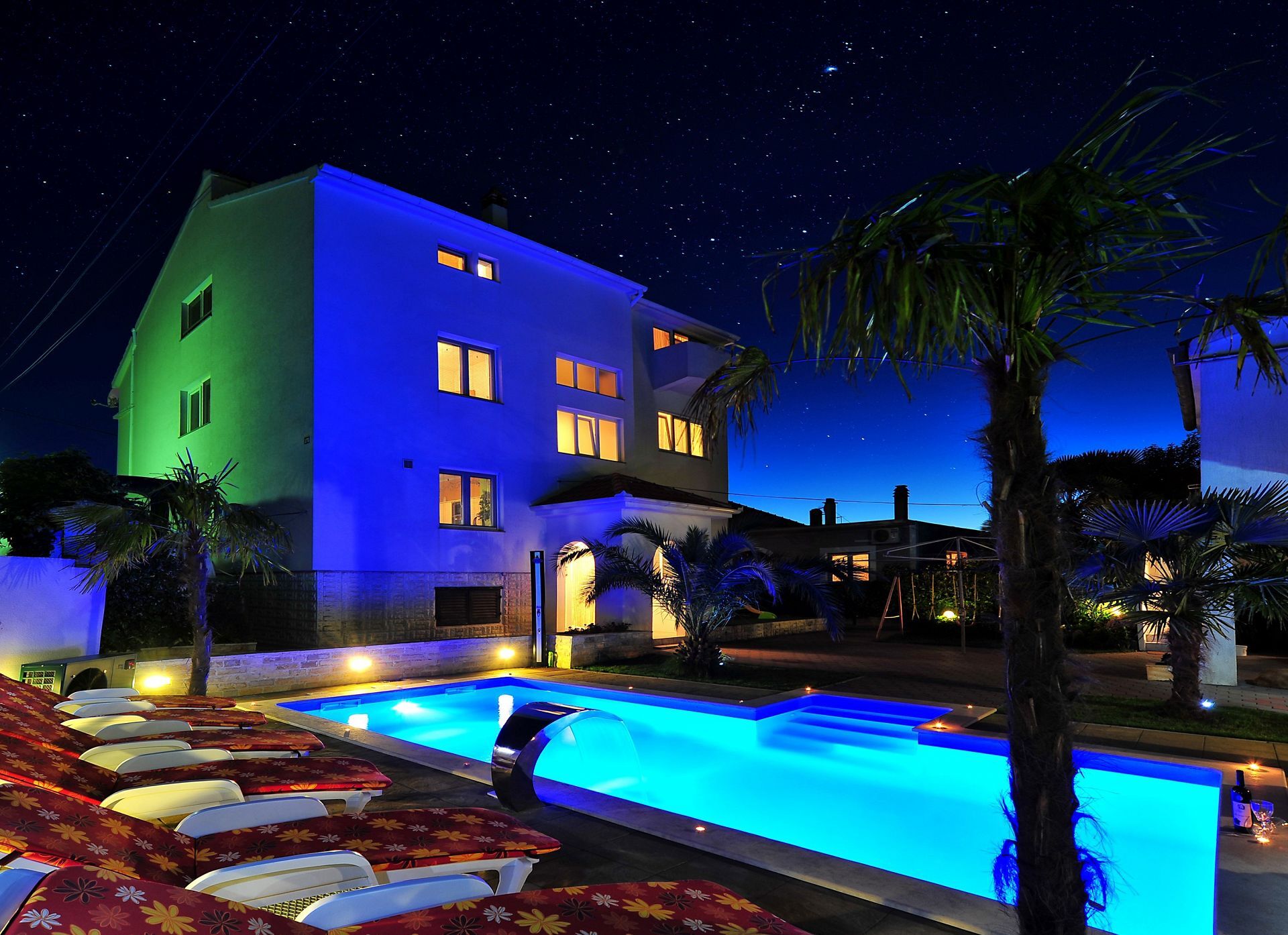 Apartments Tomo 105341-A3