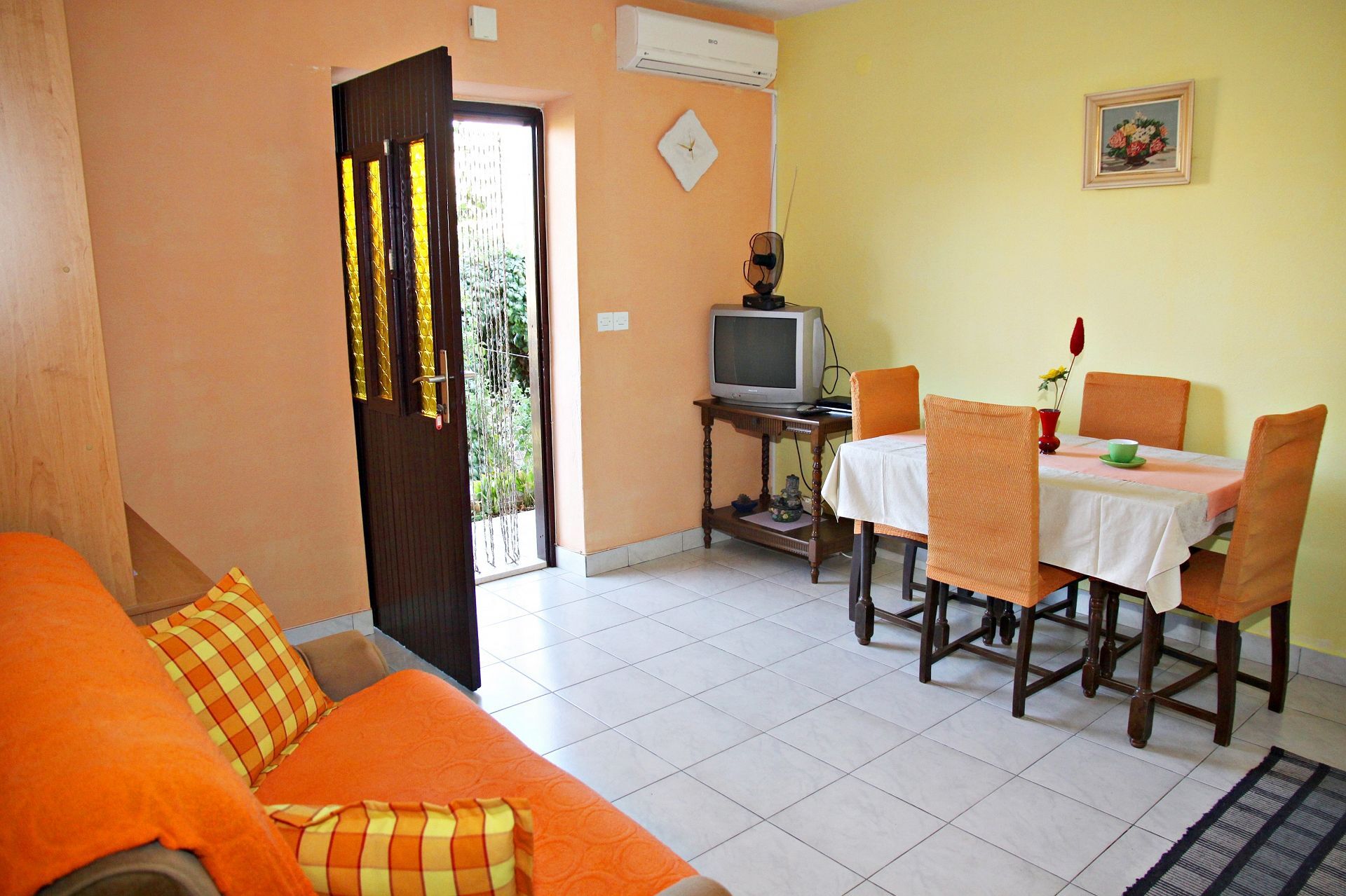 Apartments Nikola 105371-A1