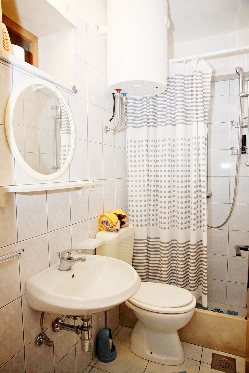 Apartments Nikola 105371-A1