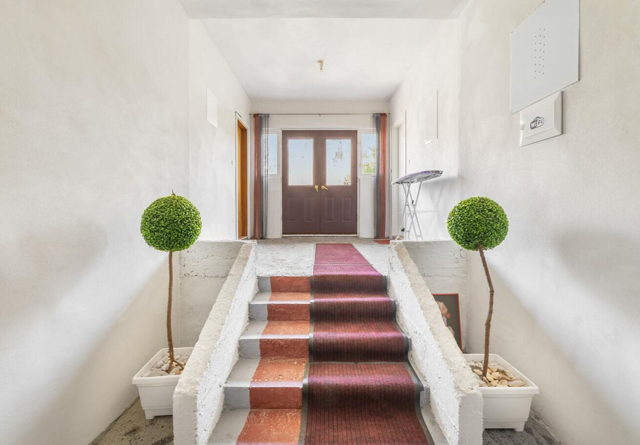 Apartments and Room Anita 10546-A1