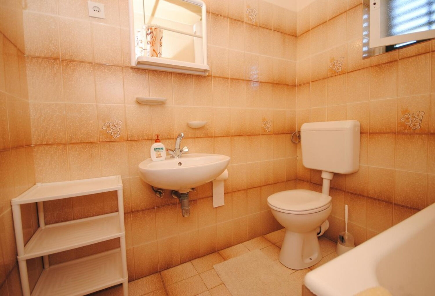Apartment Rina 105441-A1