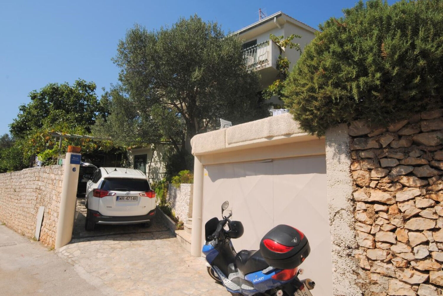 Apartment Rina 105441-A1