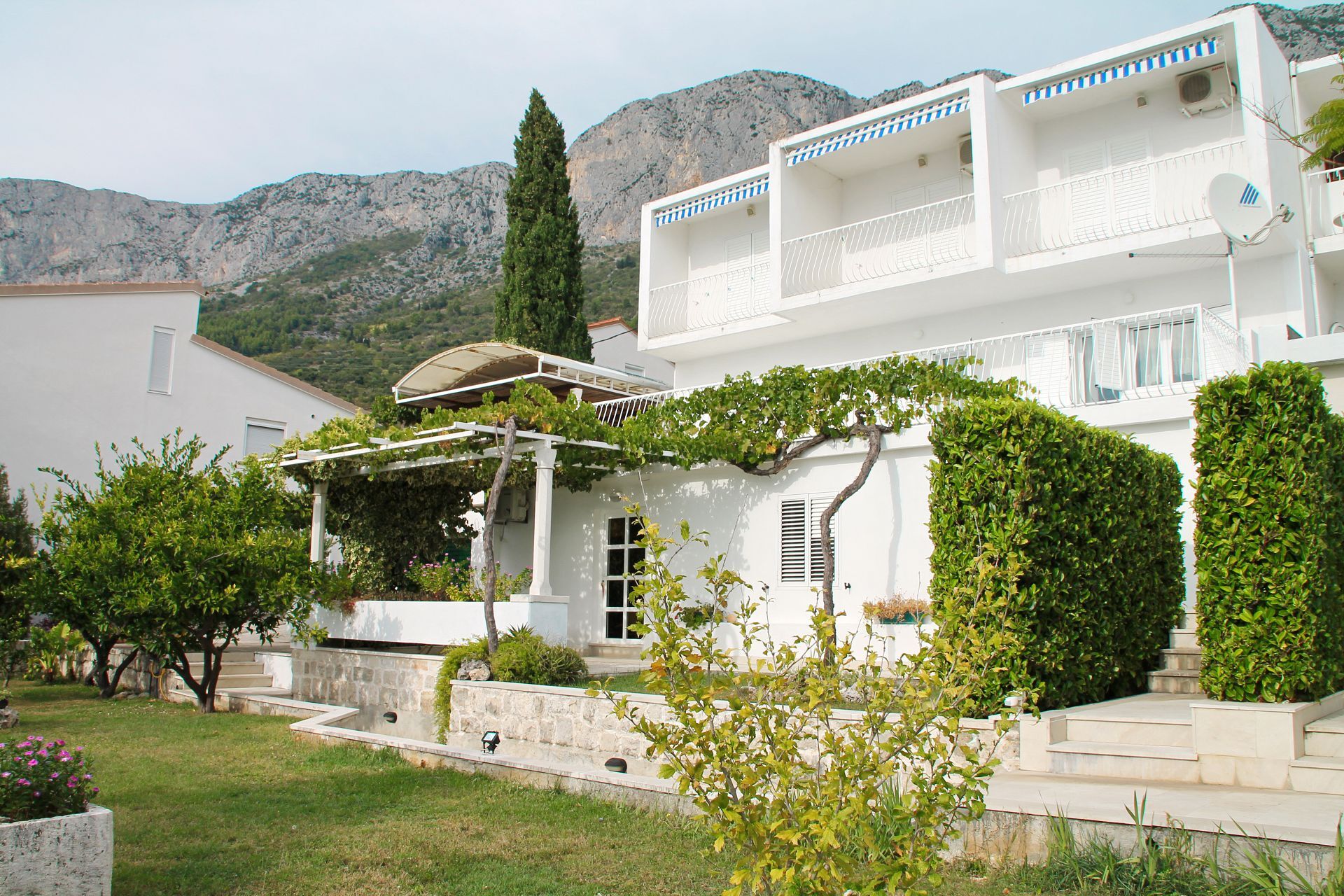 Apartments Sea View 105461-A2