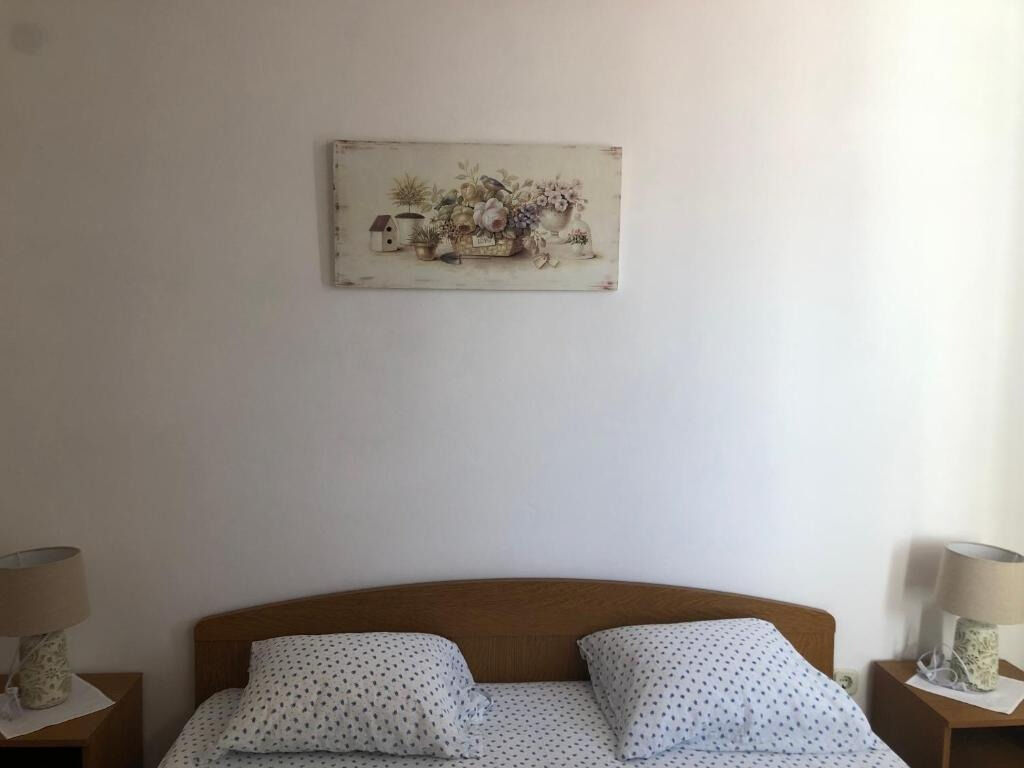 Apartment and Rooms Mila 10555-A1