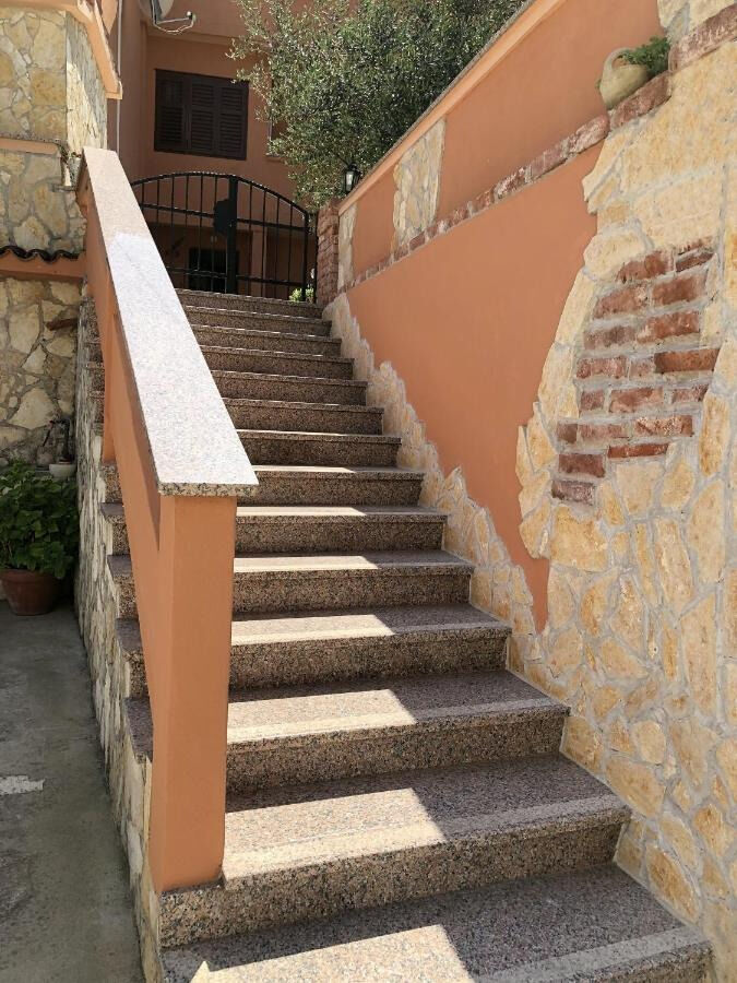 Apartment and Rooms Mila 10555-A1