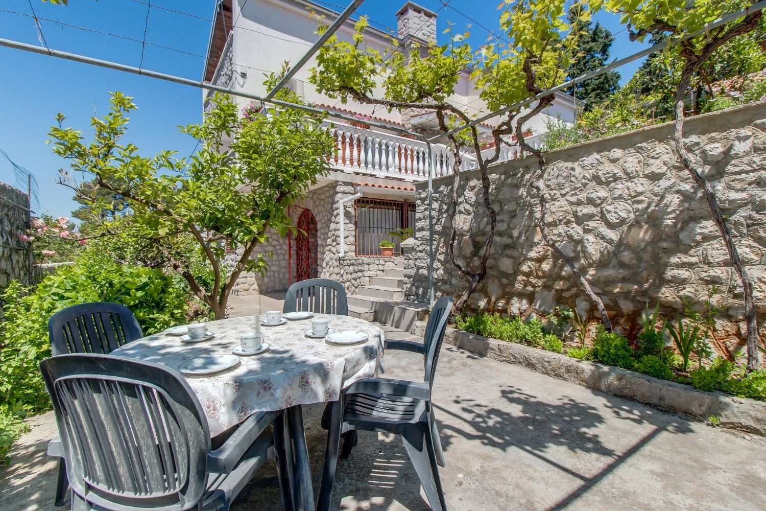 Apartment Luce 10557-A1
