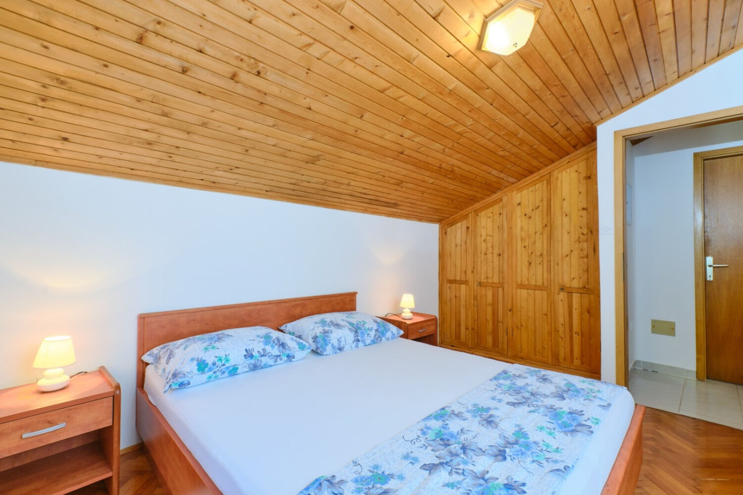 Apartment Luce 10557-A2