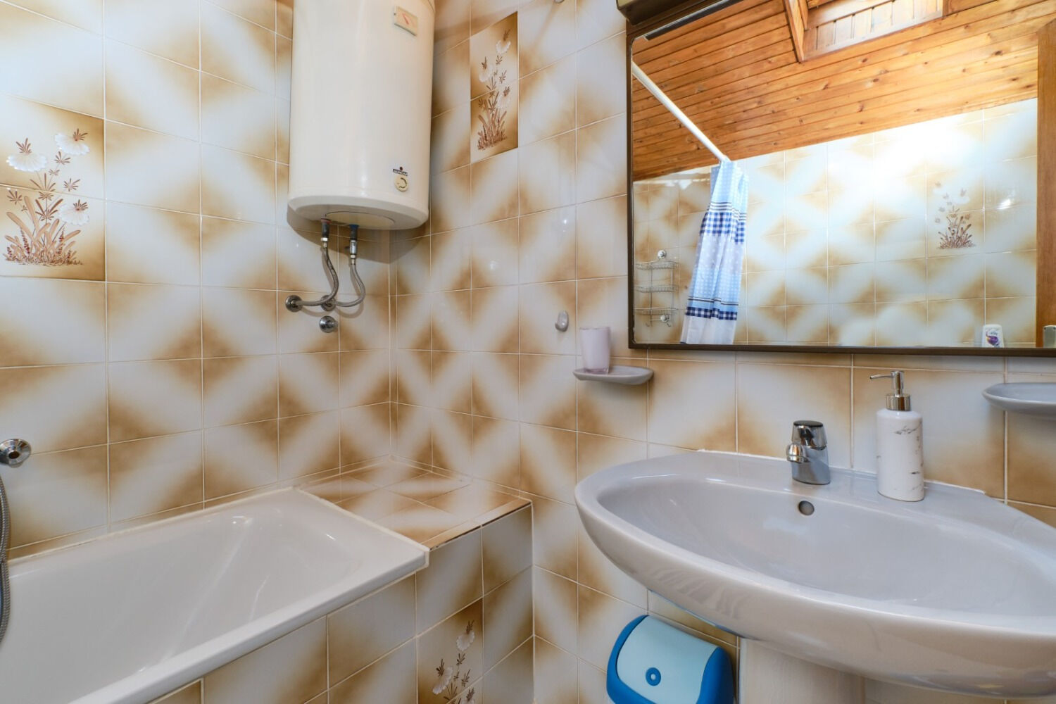 Apartment Luce 10557-A2
