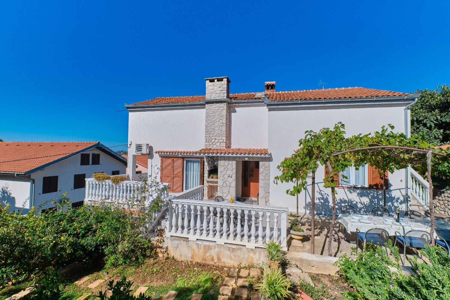 Apartment Luce 10557-A1