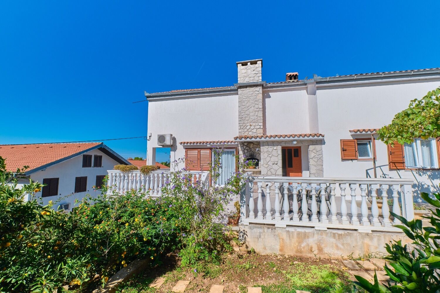 Apartment Luce 10557-A1