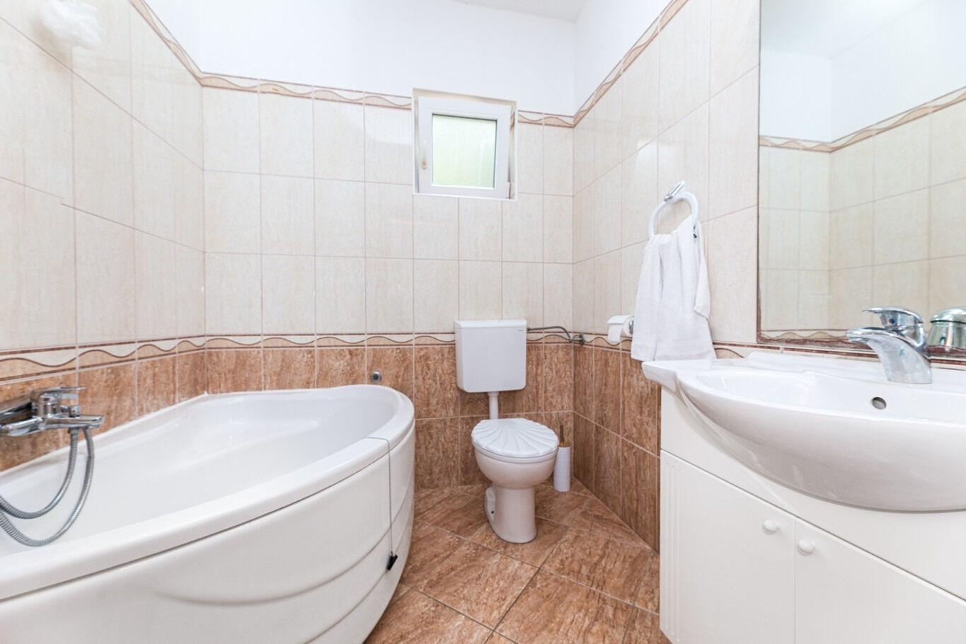 Apartments Juri 10562-A1