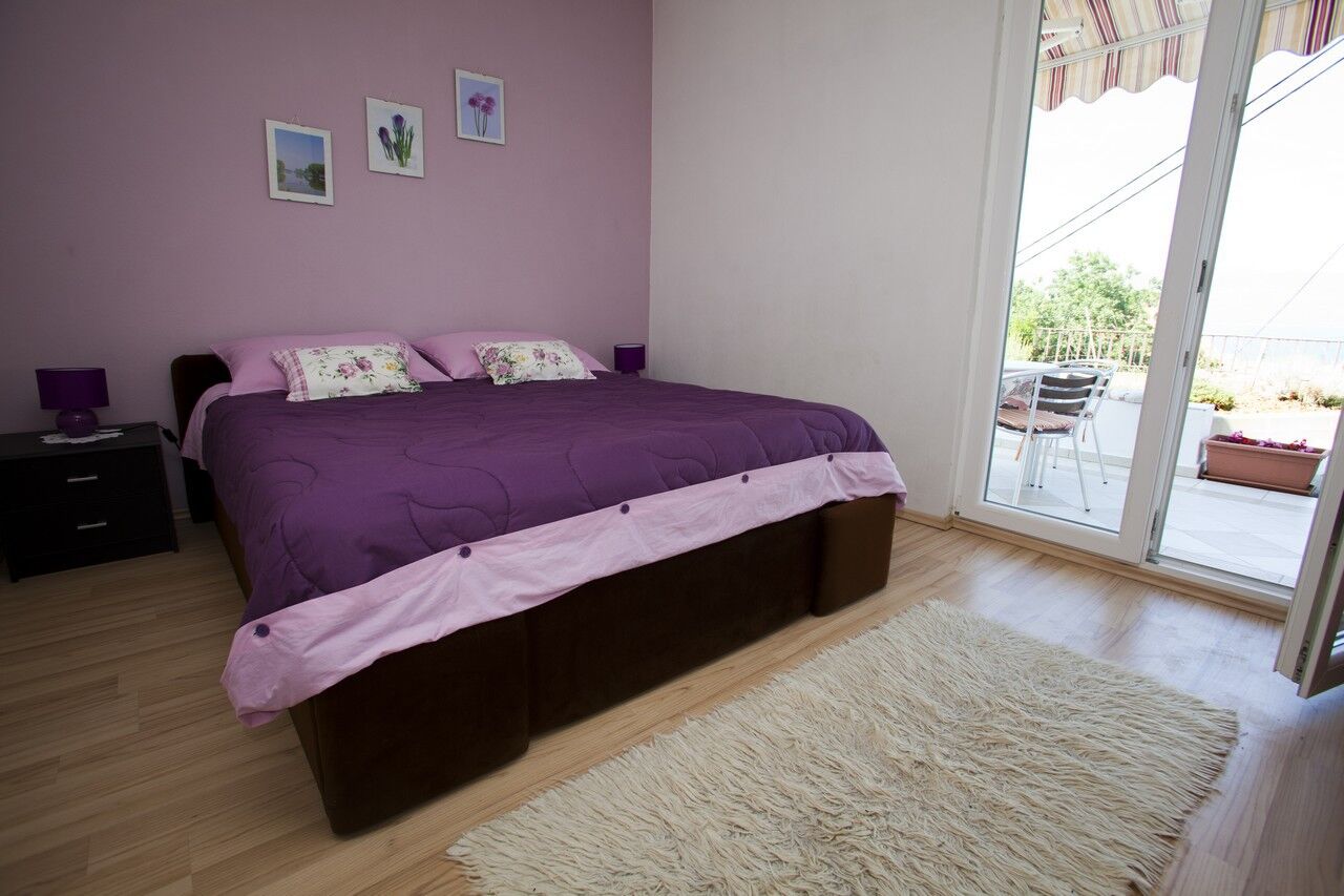 Apartments Luka 10566-A1