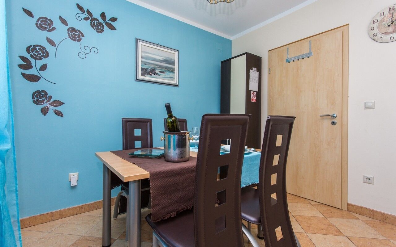 Apartment Brusic 105641-A1