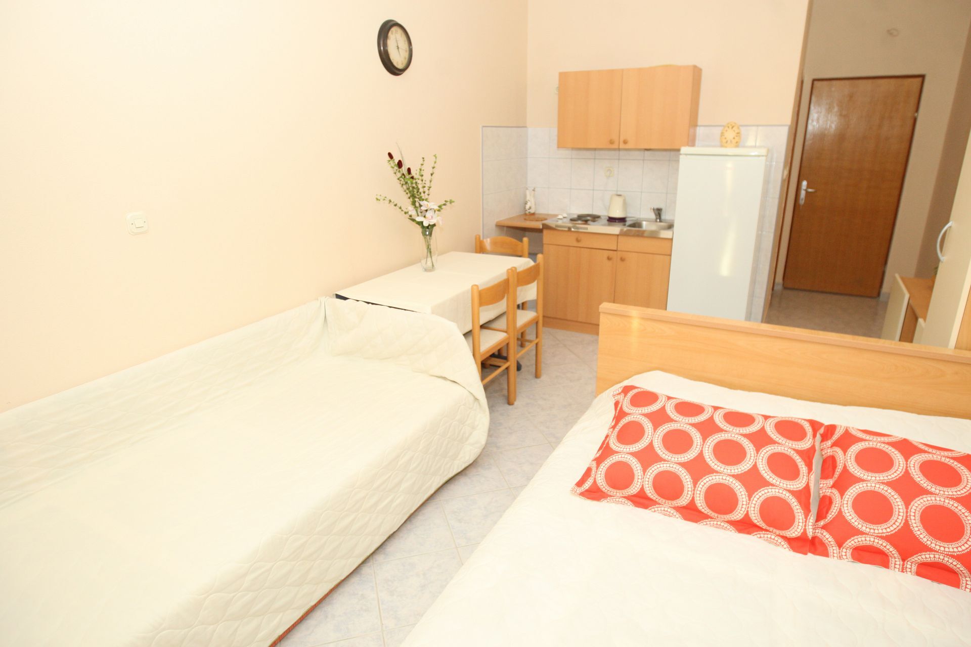 Apartments Mladen 105721-A2