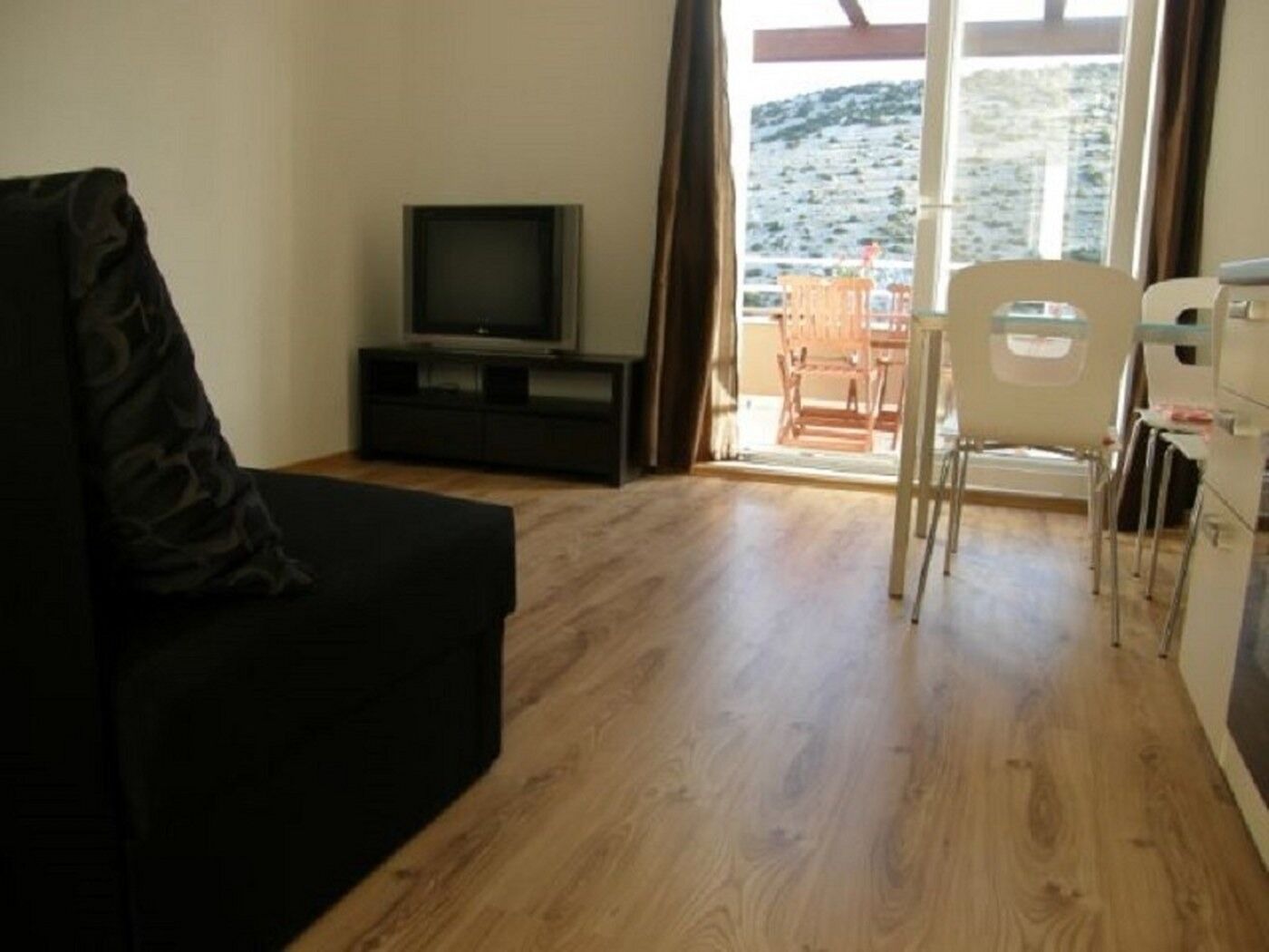 Apartments Ljubi 10514-A2