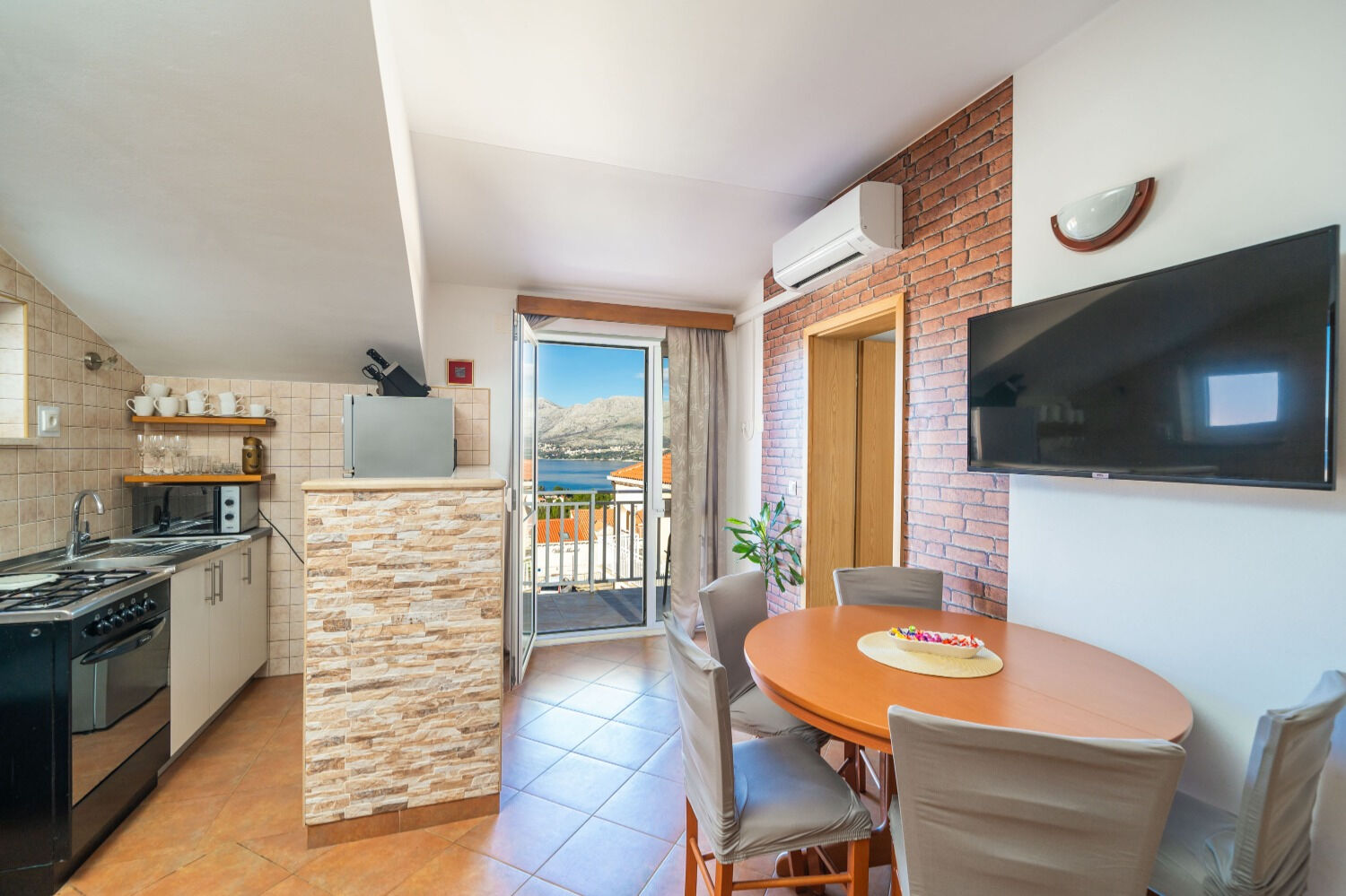 Apartments Pavo 10592-A1