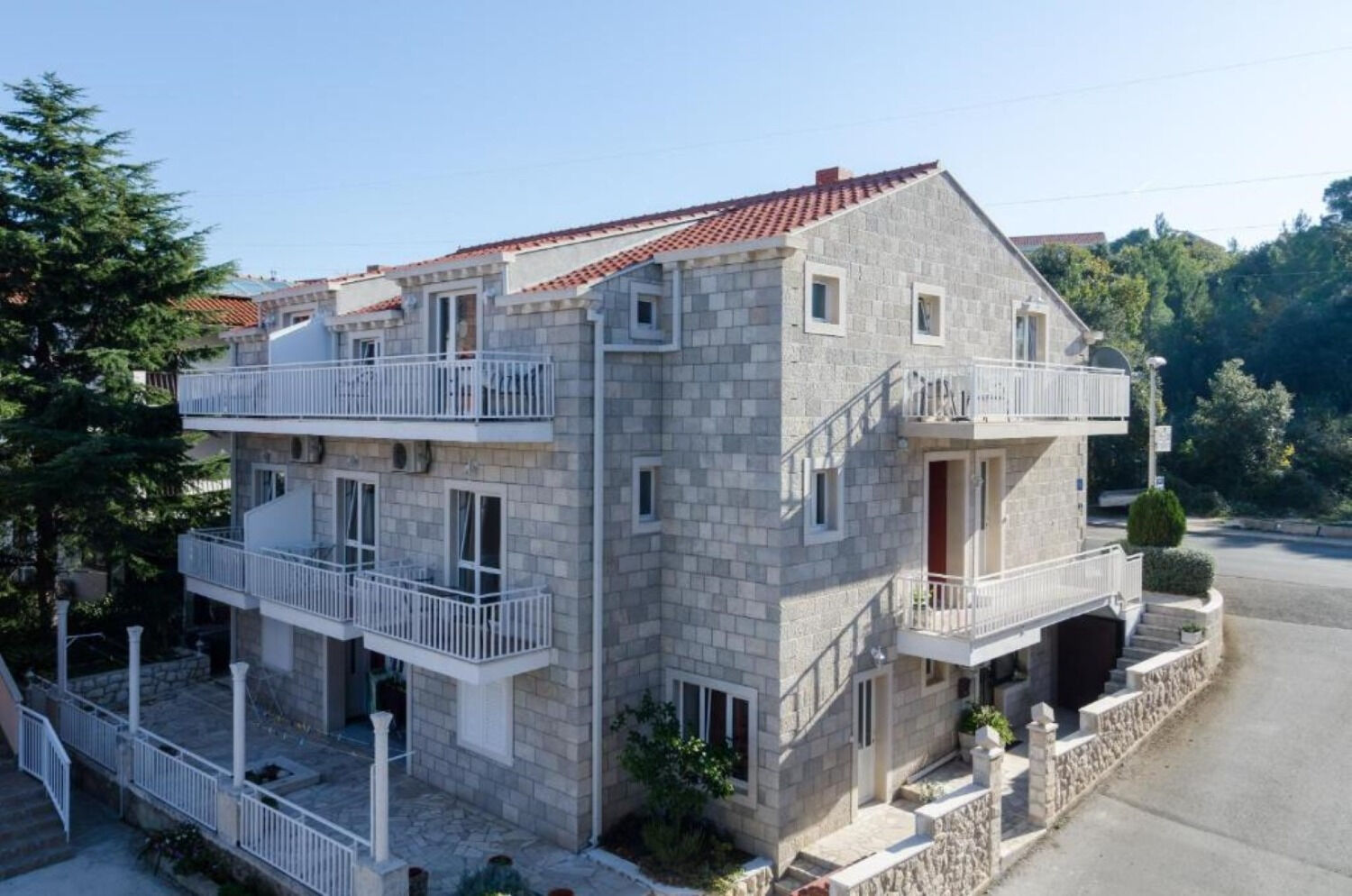 Apartments Pavo 10592-A6