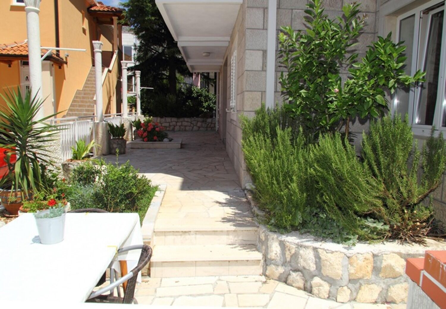 Apartments Pavo 10592-A6