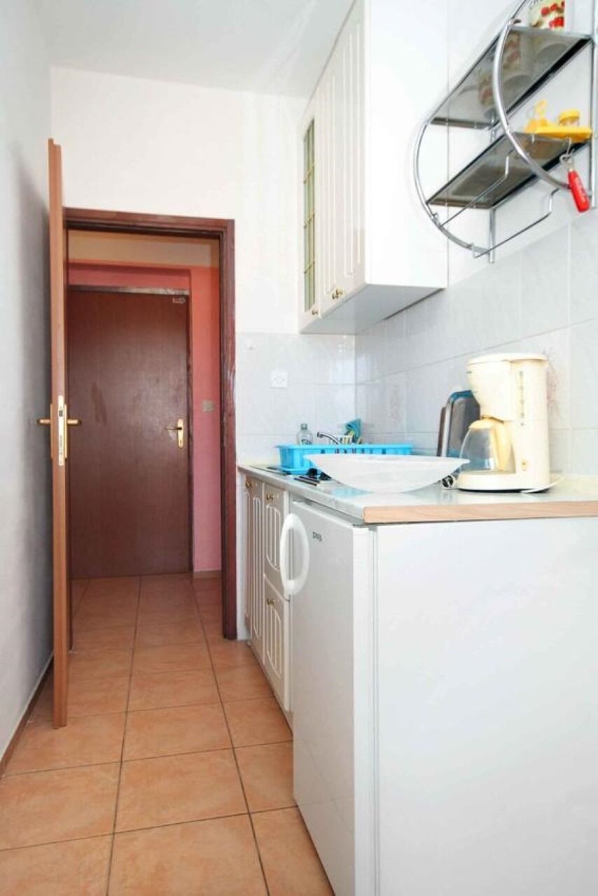 Room Cherry 105931-A2