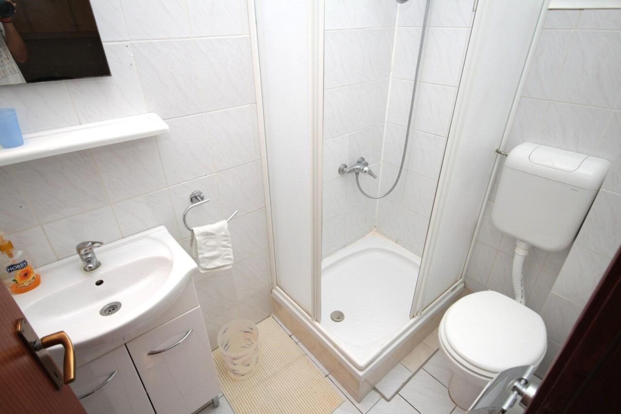 Room Cherry 105931-S1