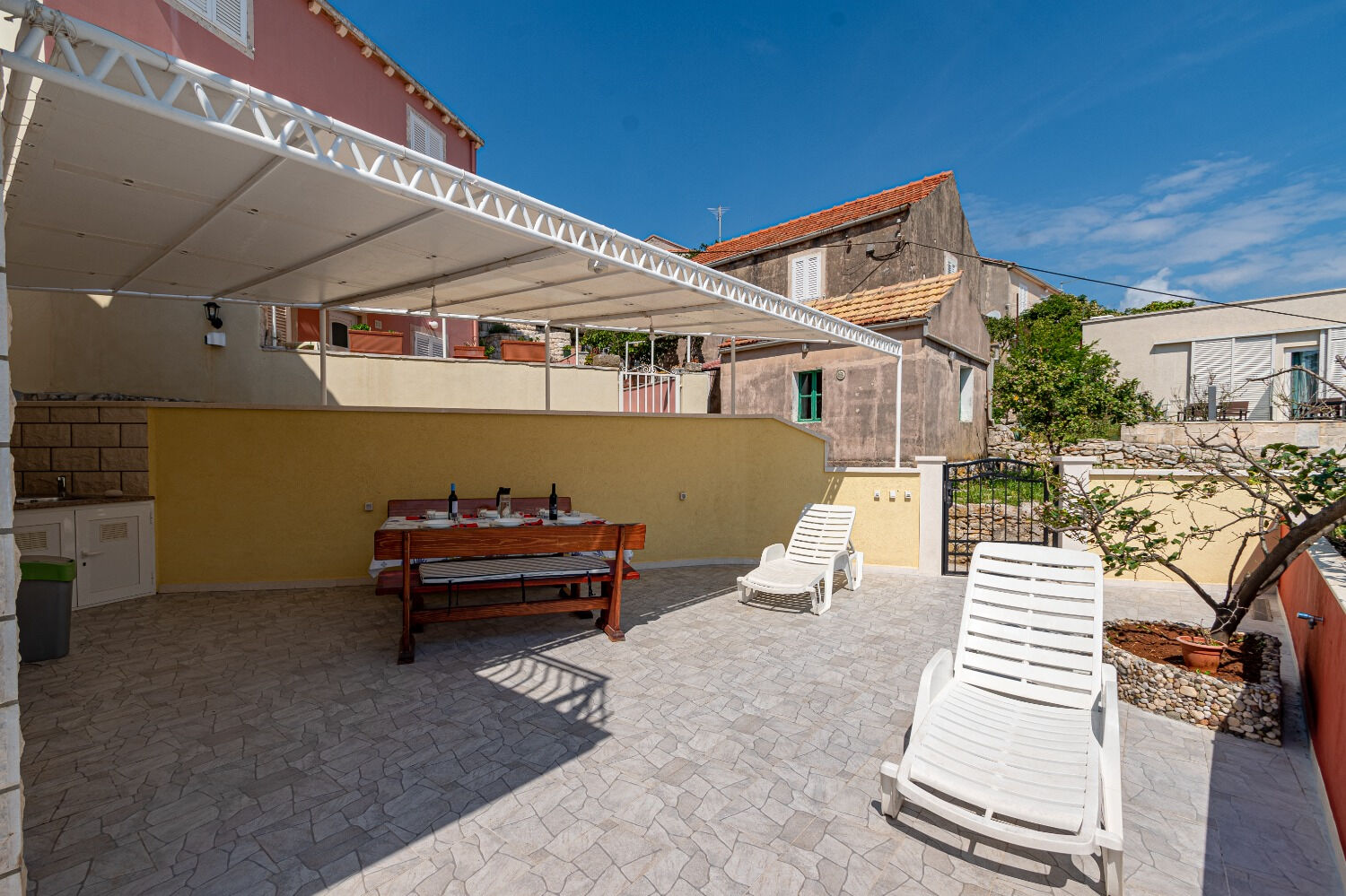 Apartment Mir 105971-A1