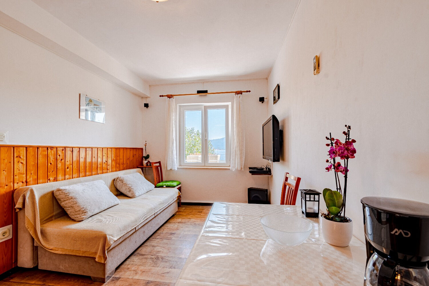 Apartment Mir 105971-A1