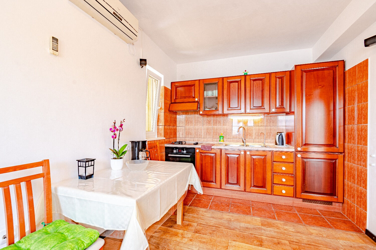 Apartment Mir 105971-A1