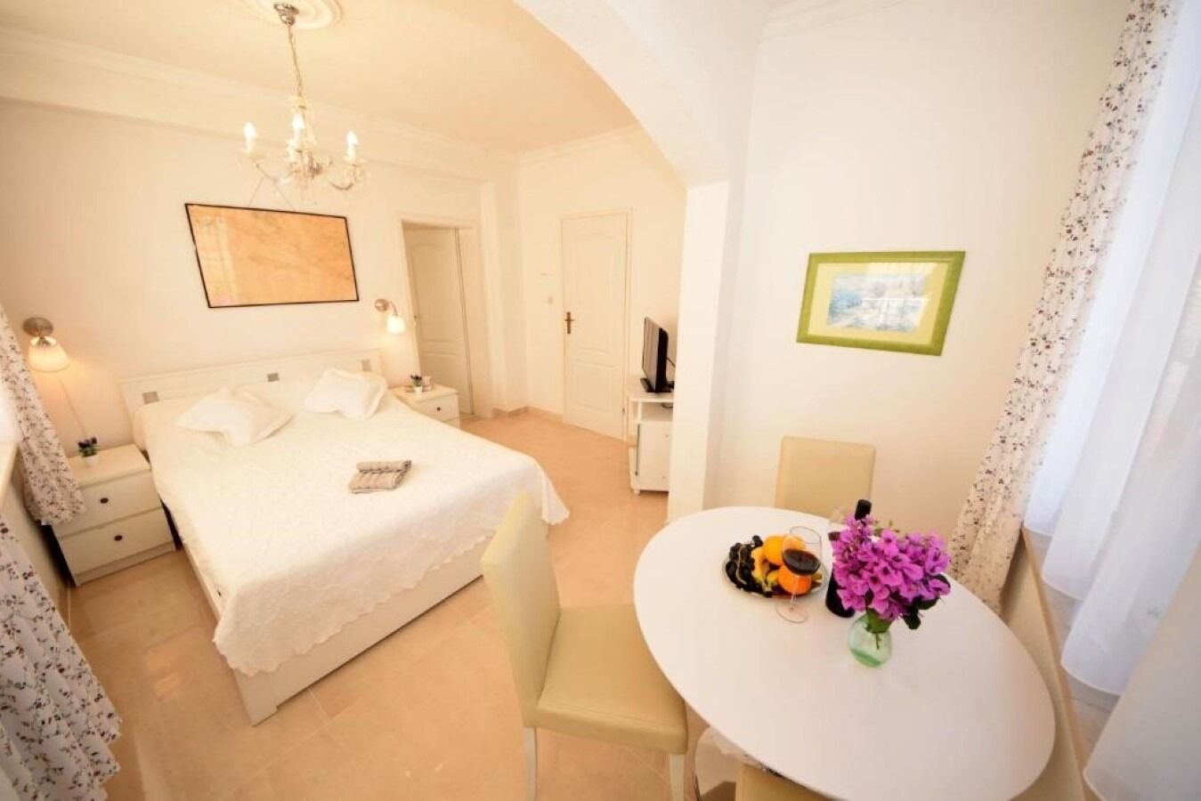 Apartments Lucky 10603-A1