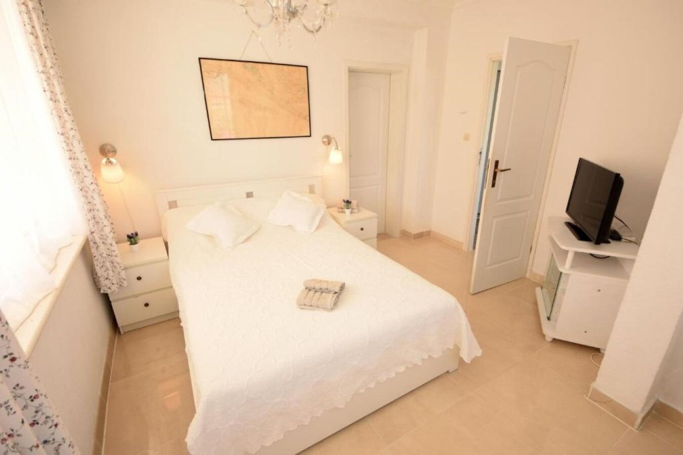 Apartments Lucky 10603-A1