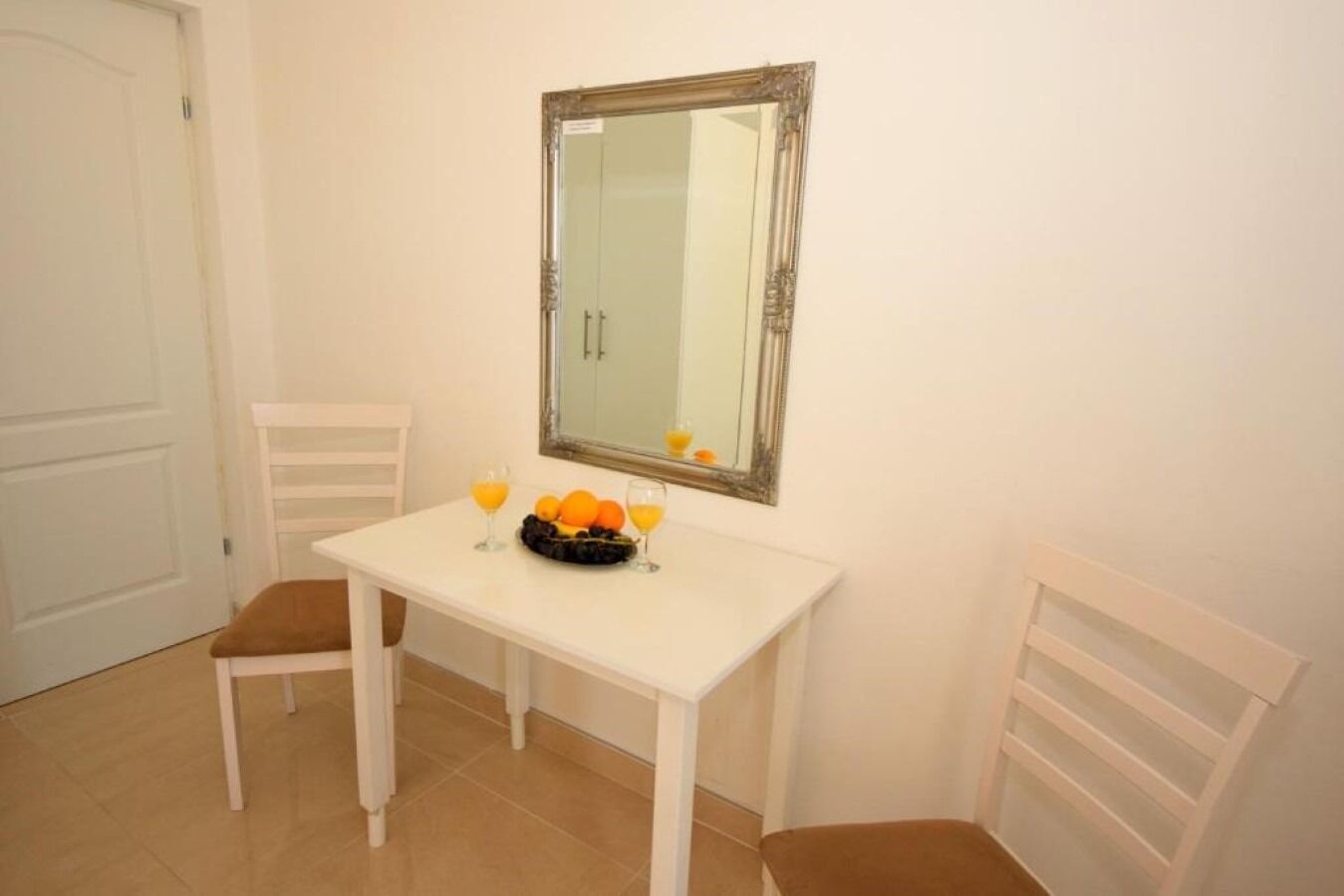 Apartments Lucky 10603-A3