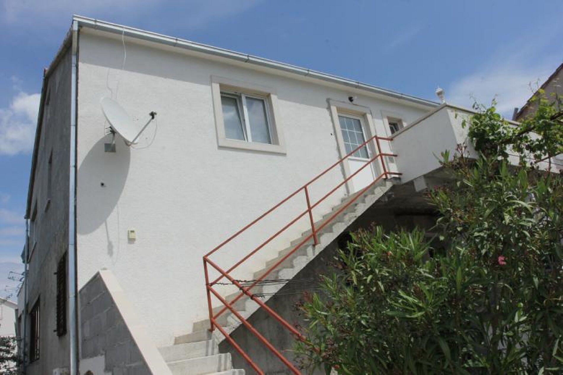 Apartment Dani 106101-A1