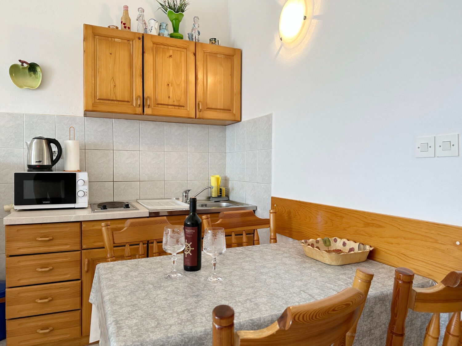 Apartments Tomo 10618-A2