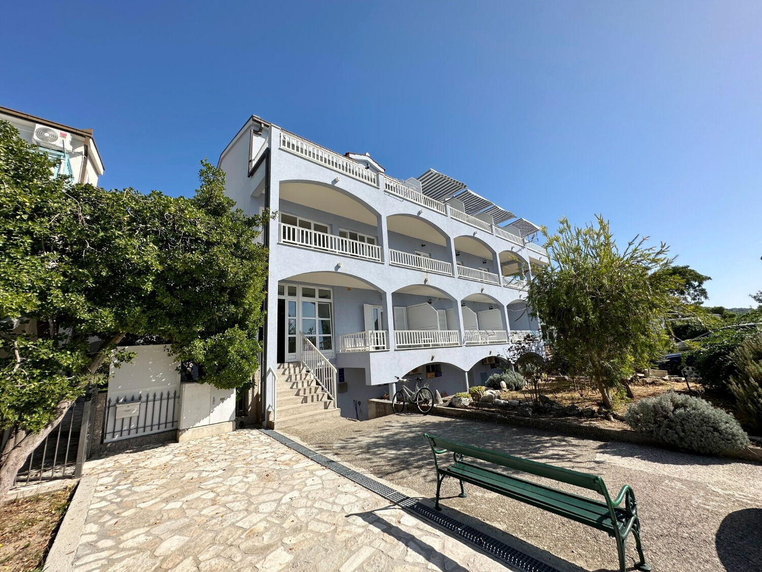Apartments Tomo 10618-A1