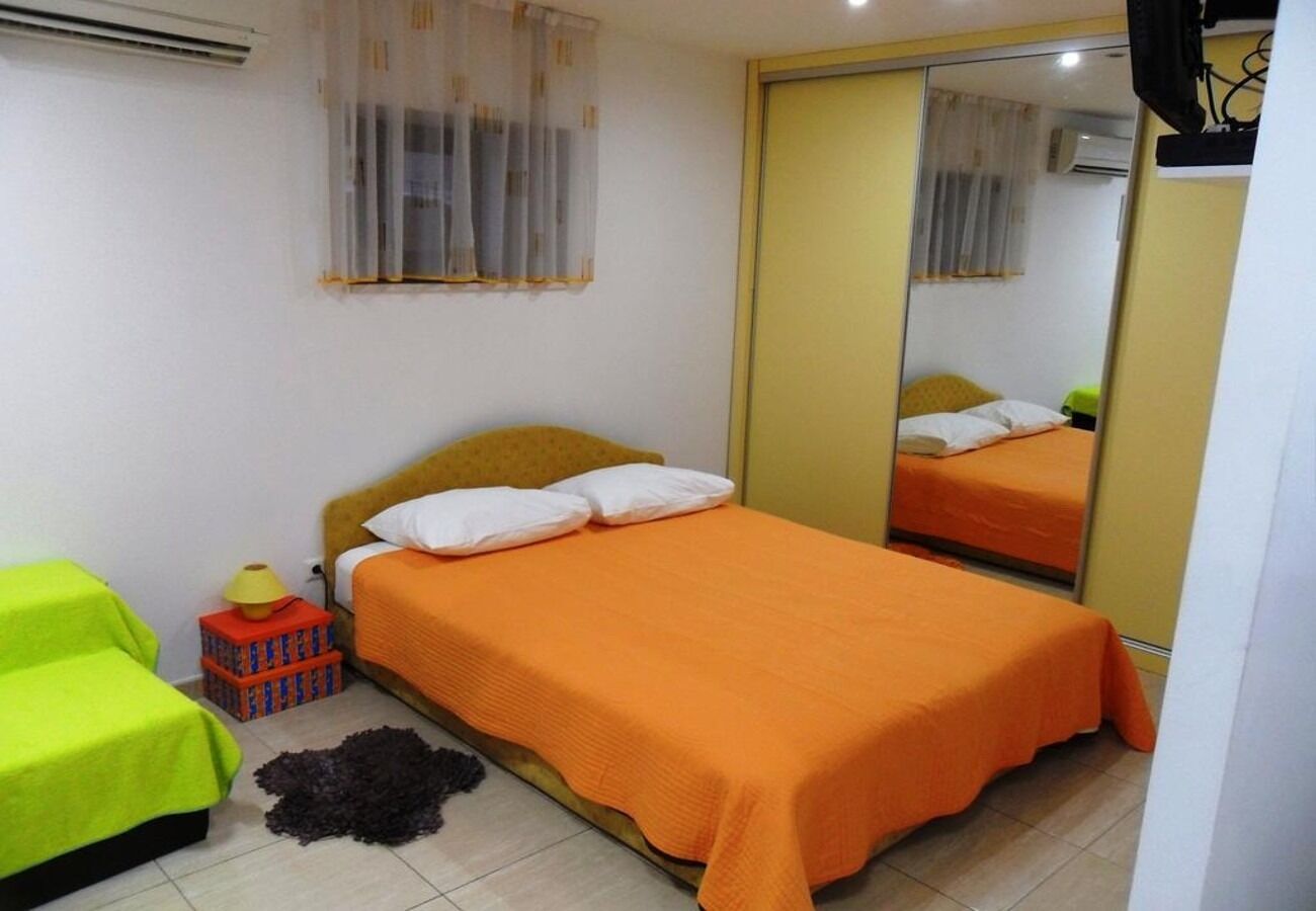 Apartment Davor 106131-A1