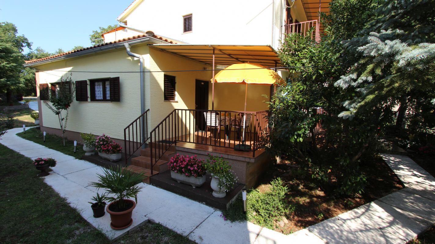 Apartments True 106141-A1