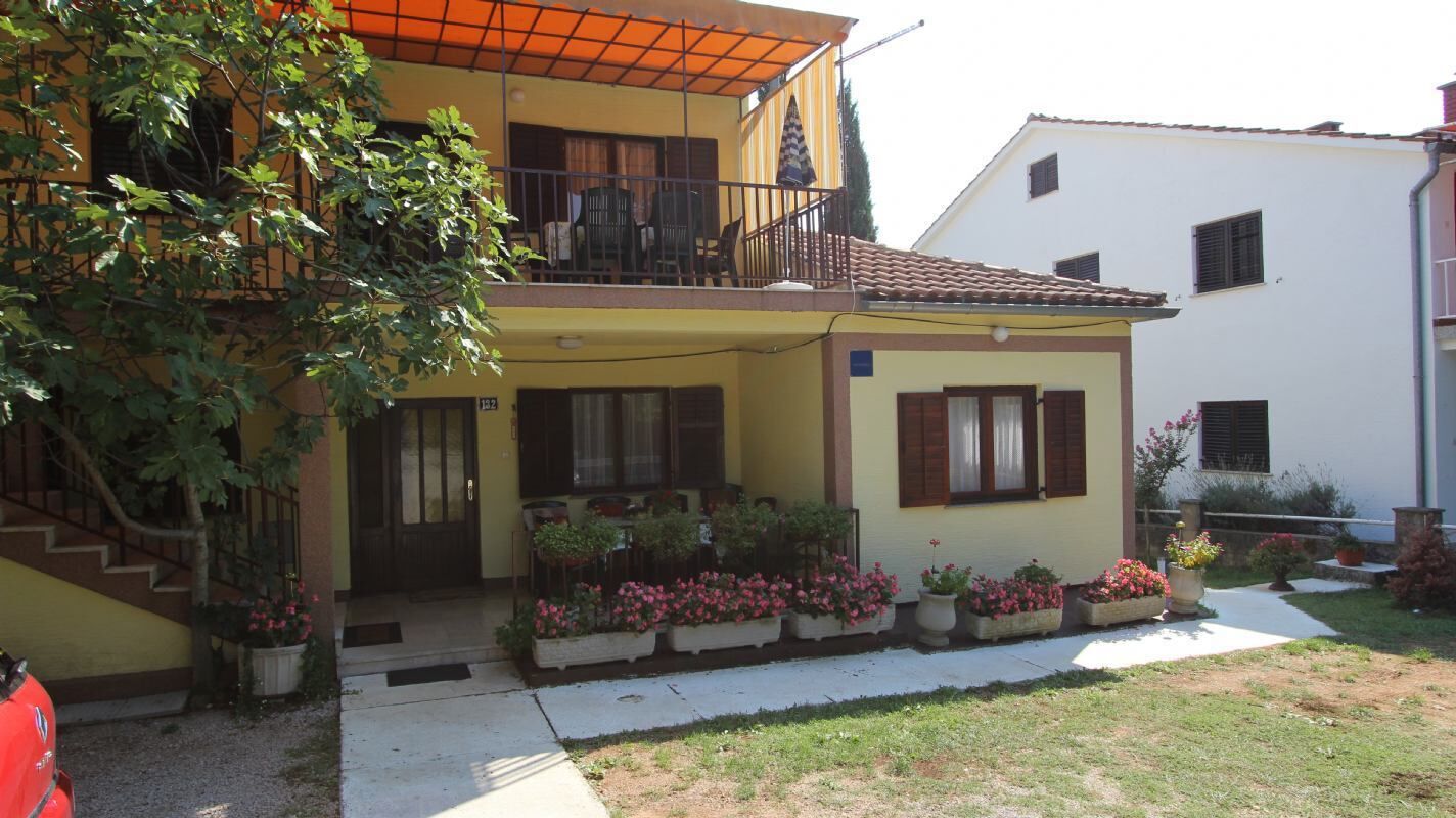 Apartments True 106141-A2