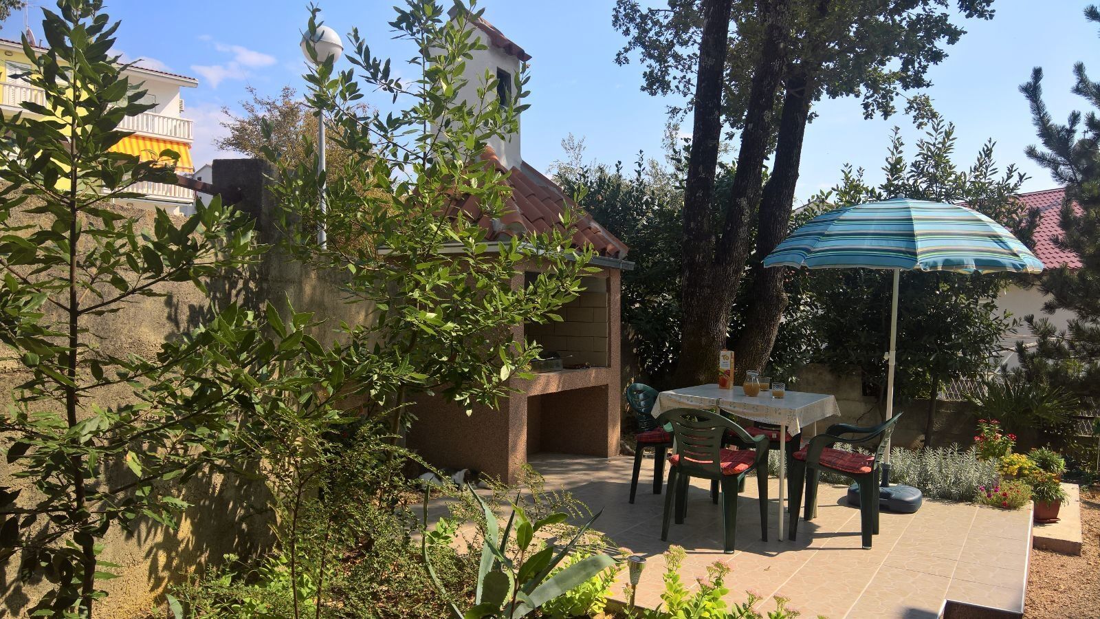 Apartments True 106141-A2