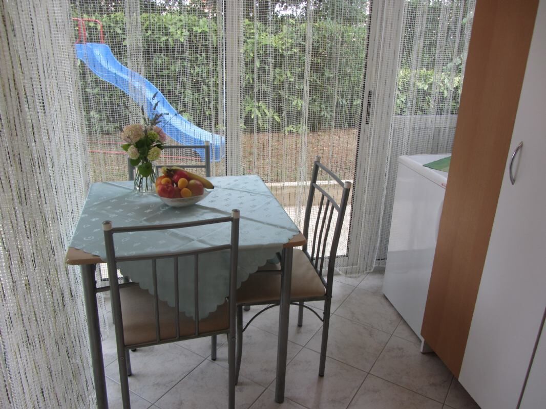 Apartment Darko 106171-A1